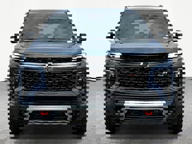 New 2026 Chevrolet Traverse Z71 w/ Enhanced Driving Package image 2