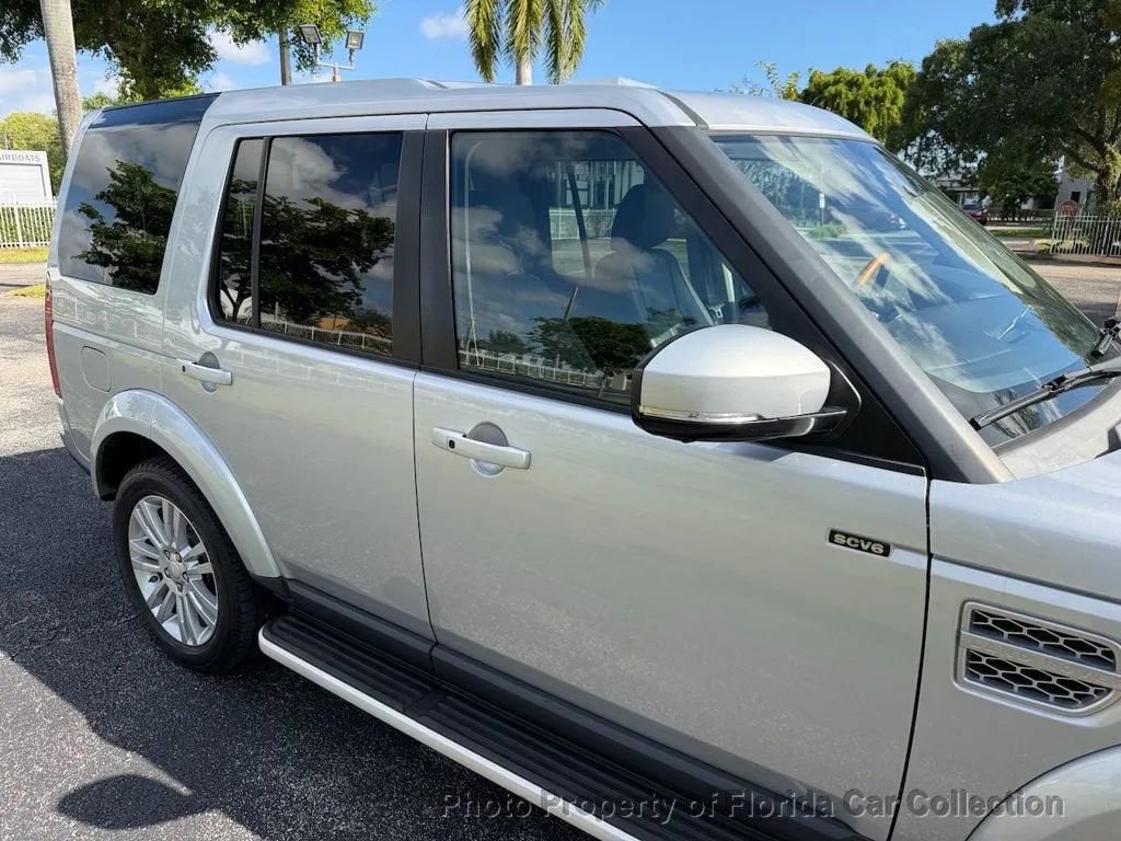 Used 2015 Land Rover LR4 HSE LUX image 23