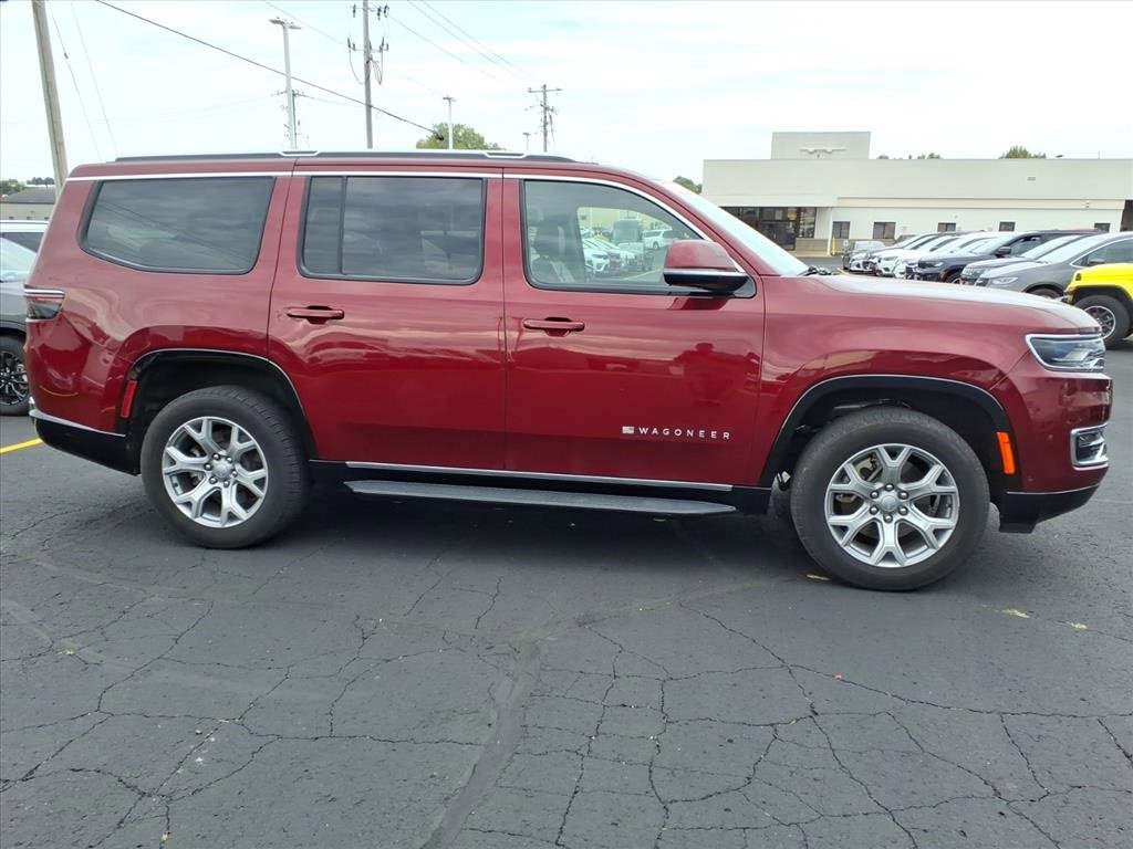 Used 2022 Jeep Wagoneer Series II image 2