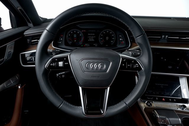 Used 2025 Audi A6 Premium Plus w/ Black Optic Package image 36