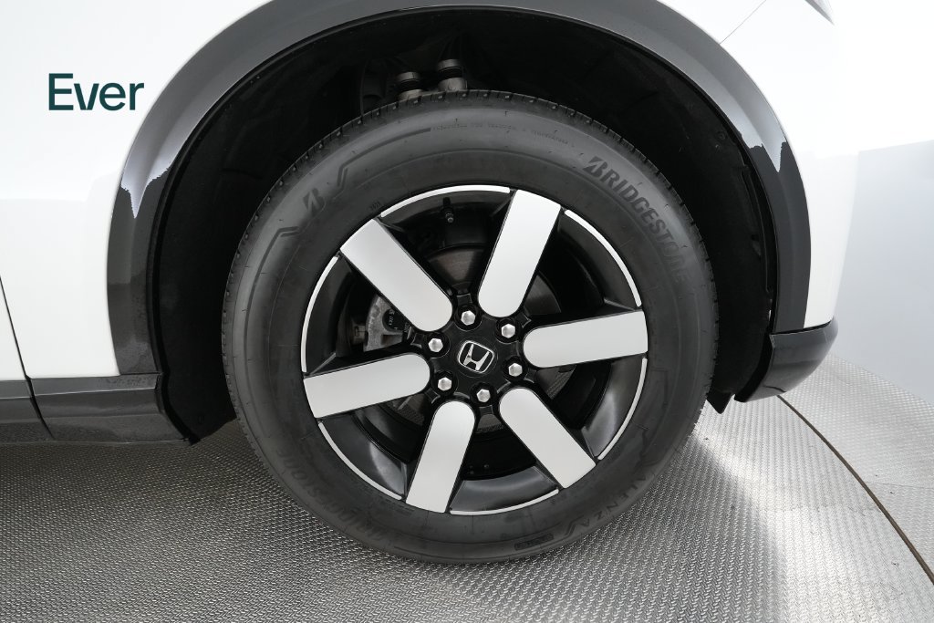 Used 2024 Honda Prologue Touring image 9