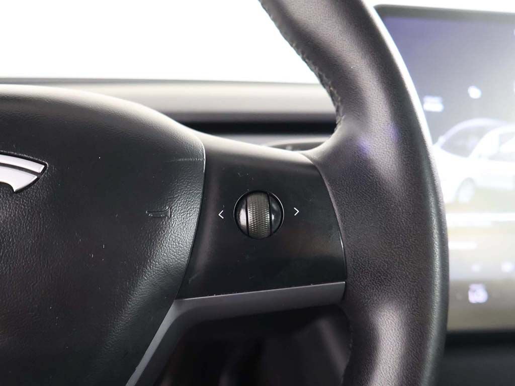 Used 2020 Tesla Model Y Long Range AWD/4WD image 41