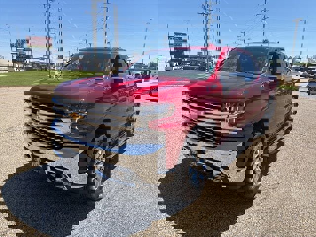 Used 2022 Chevrolet Silverado 1500 LTZ AWD/4WD image 3