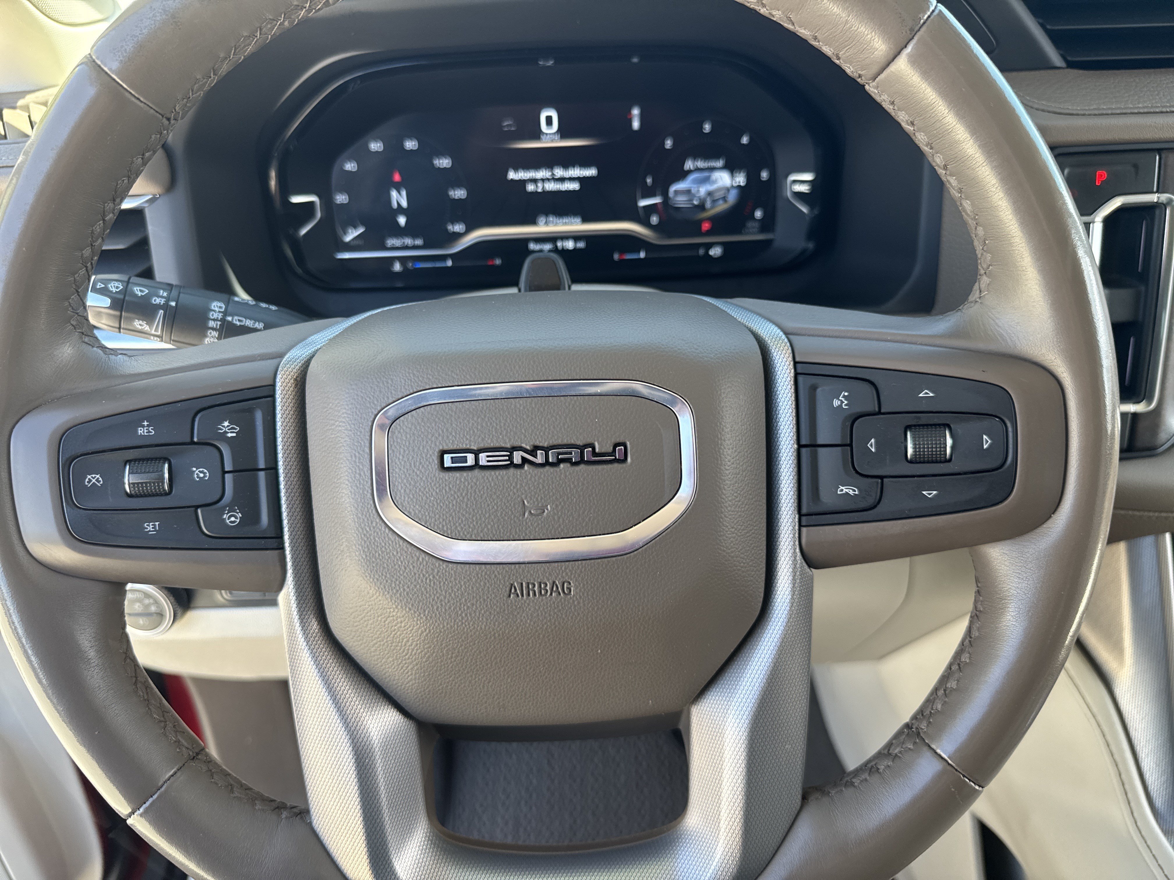 Certified 2024 GMC Yukon XL Denali w/ Advanced Technology Package AWD/4WD image 14