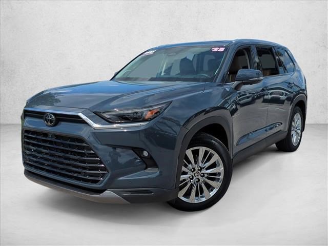 Used 2025 Toyota Grand Highlander AWD