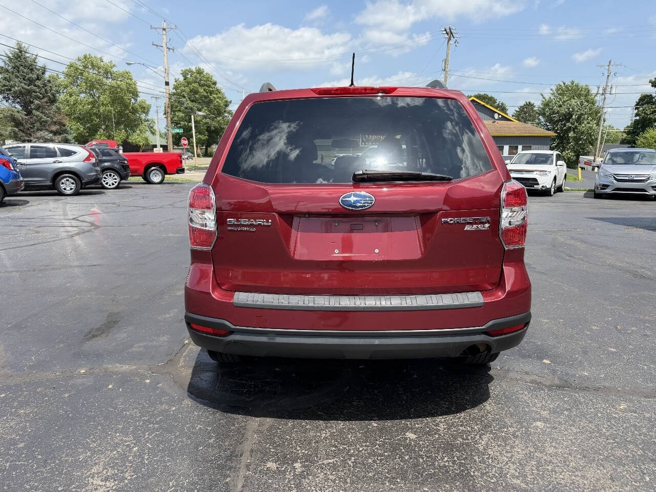 Used 2015 Subaru Forester 2.5i Premium w/ All-Weather Package AWD/4WD image 9
