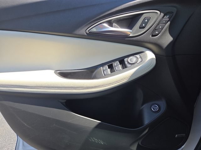 Used 2024 Buick Encore GX Avenir w/ Avenir Technology Package AWD/4WD image 35