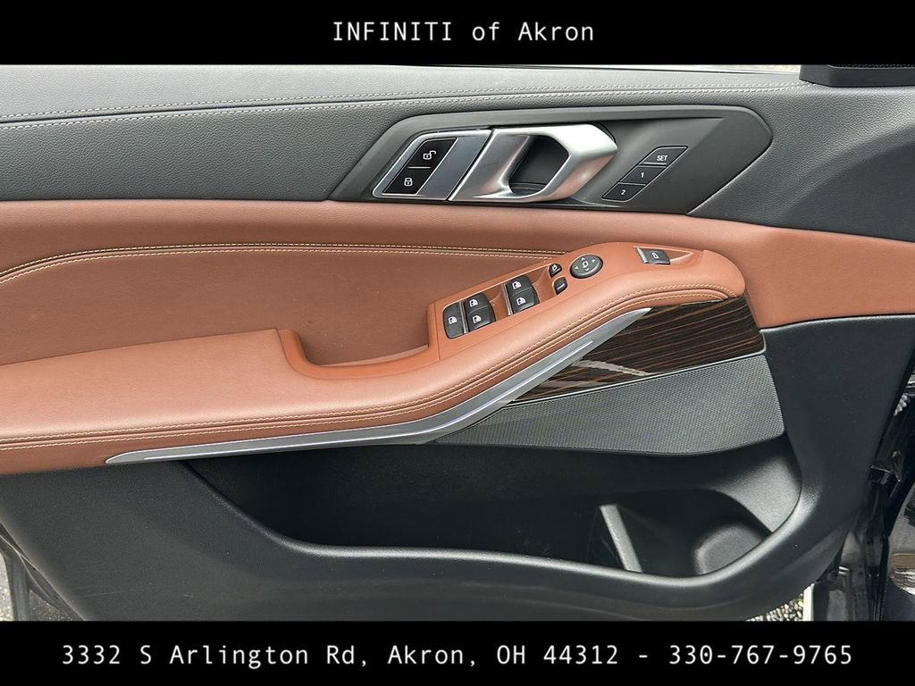 Used 2023 BMW X5 xDrive40i w/ Premium Package image 42