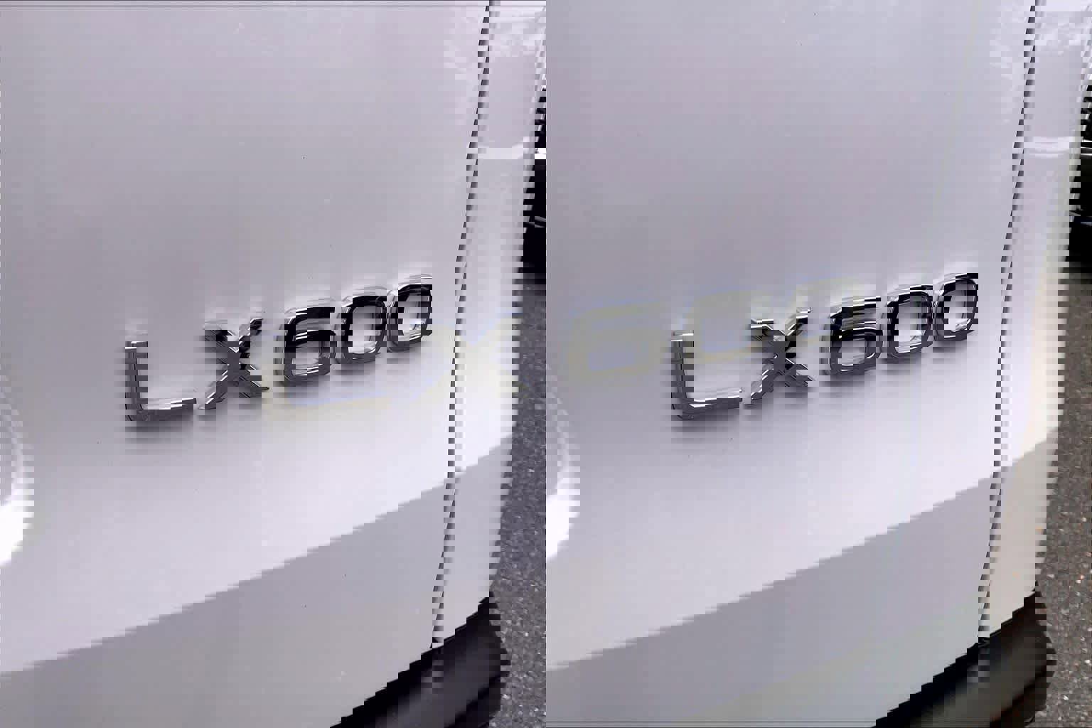 New 2025 Lexus LX 600 4WD w/ Luxury Package image 15