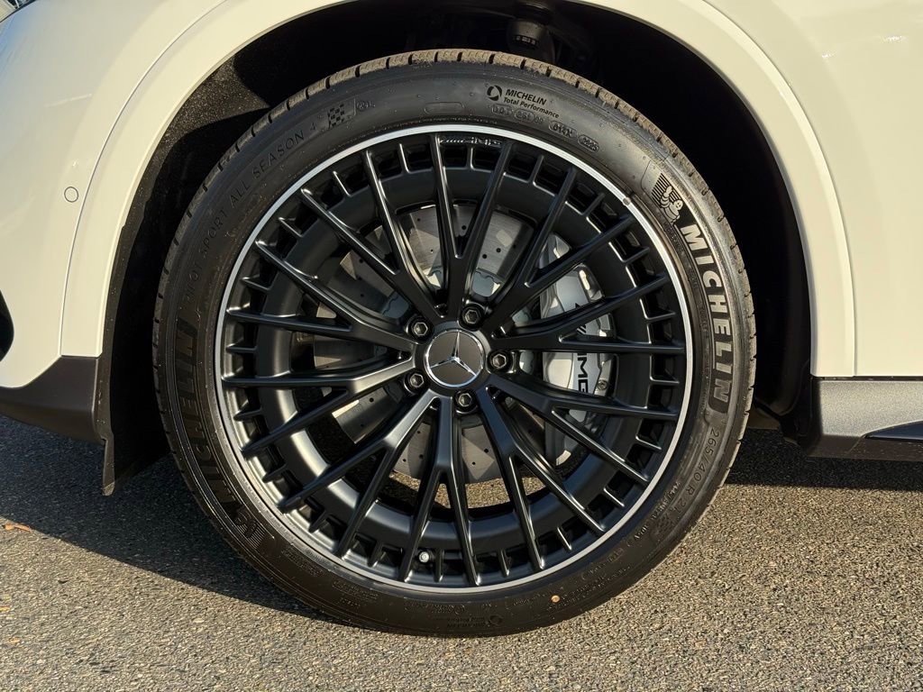 New 2026 Mercedes-Benz GLC 43 AMG 4MATIC Coupe image 17