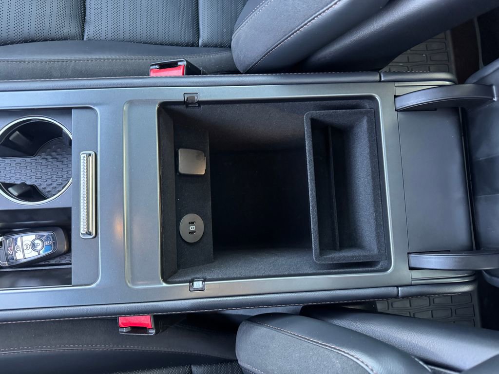 Used 2024 Lincoln Nautilus Reserve w/ Equipment Group 203A image 34