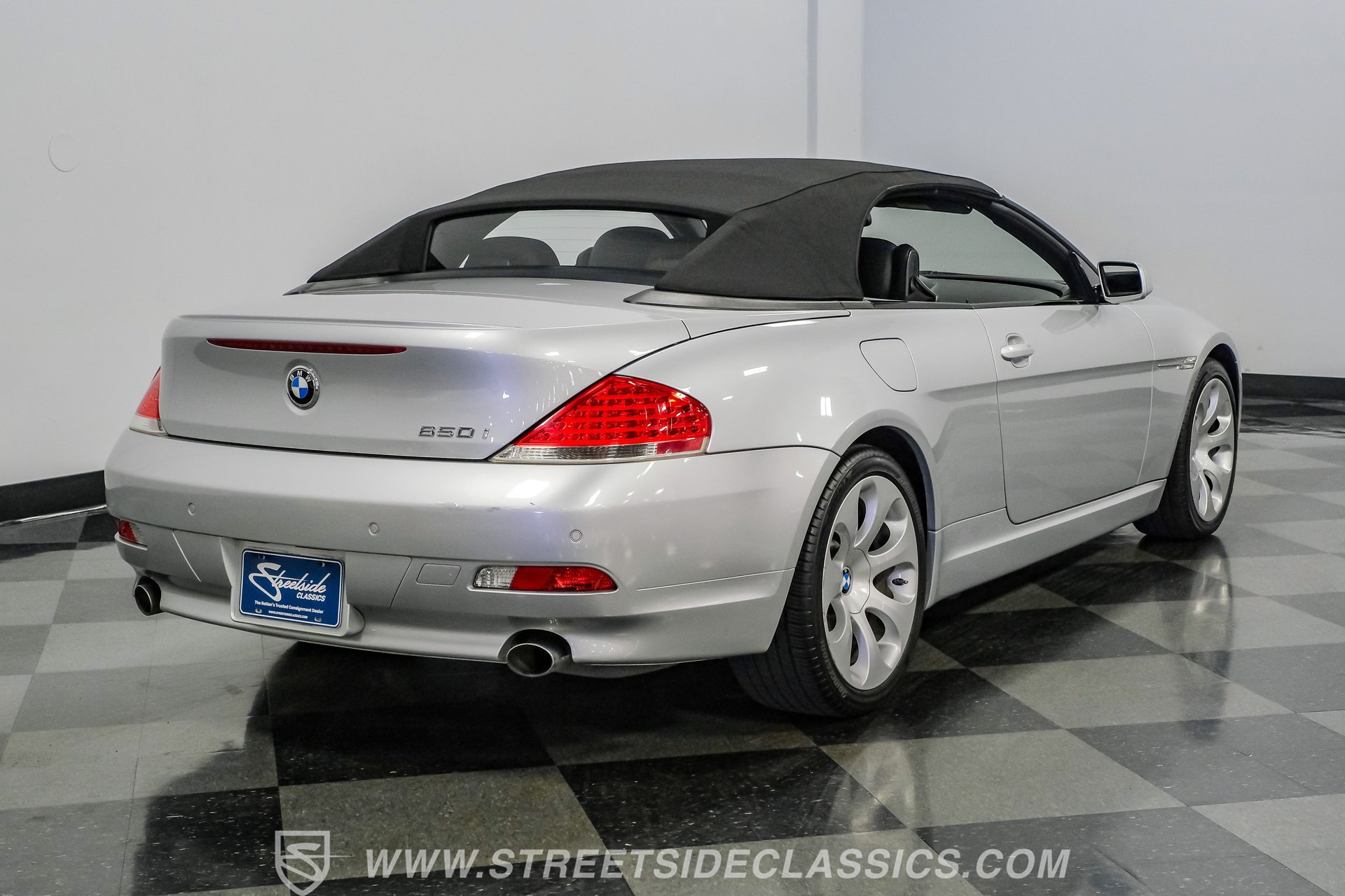 Used 2007 BMW 650i Convertible RWD image 25