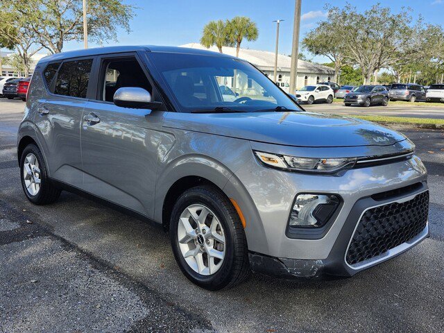 Used 2022 Kia Soul LX w/ Technology Package image 14