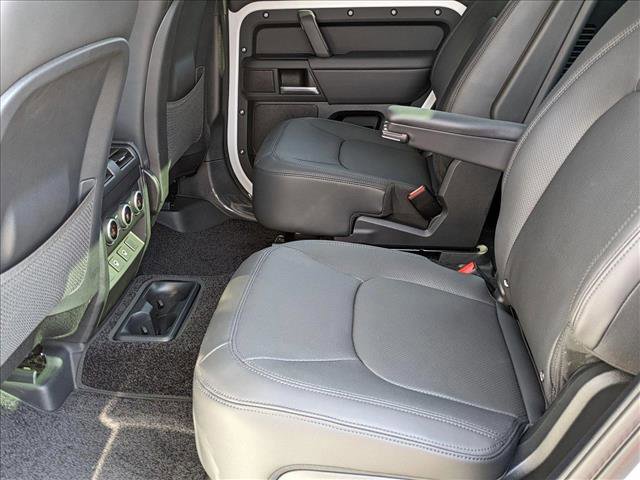 New 2025 Land Rover Defender 130 S image 17