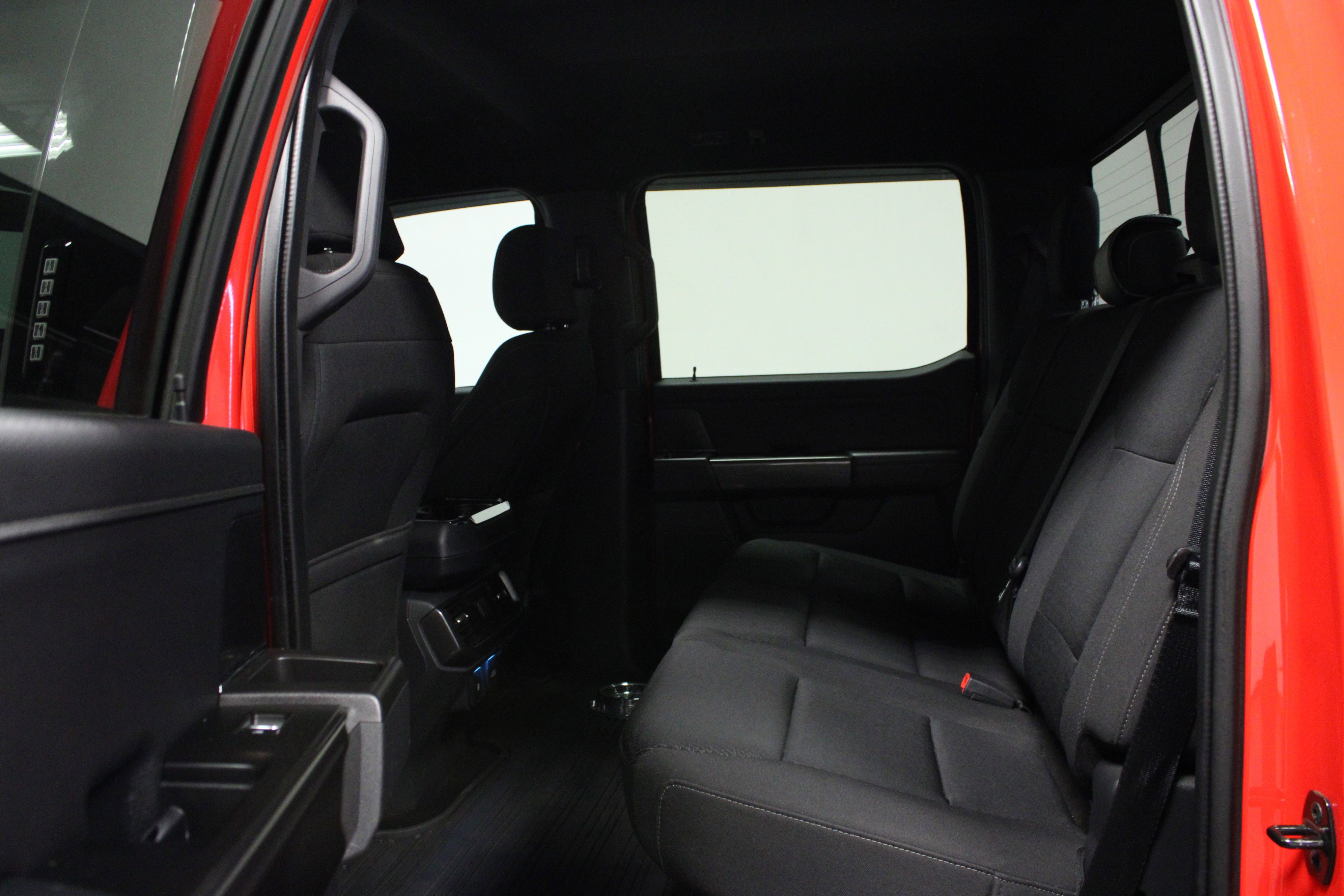 Used 2023 Ford F150 XLT w/ Equipment Group 302A High image 13