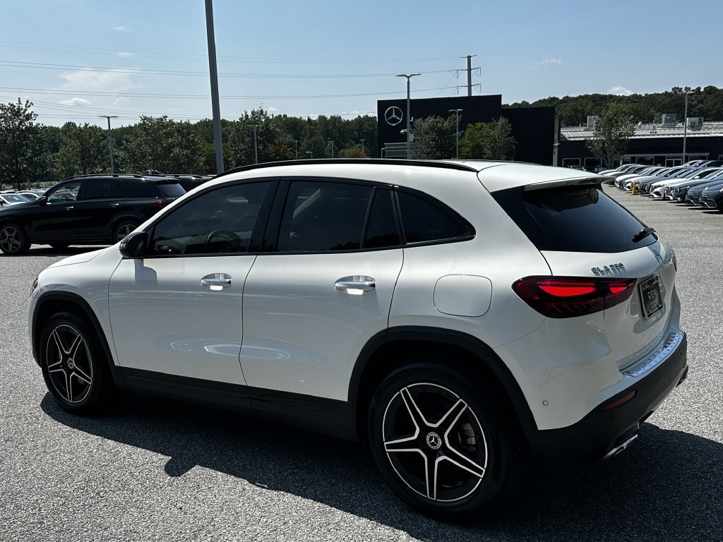 Certified 2026 Mercedes-Benz GLA 250 w/ Exclusive Package image 6