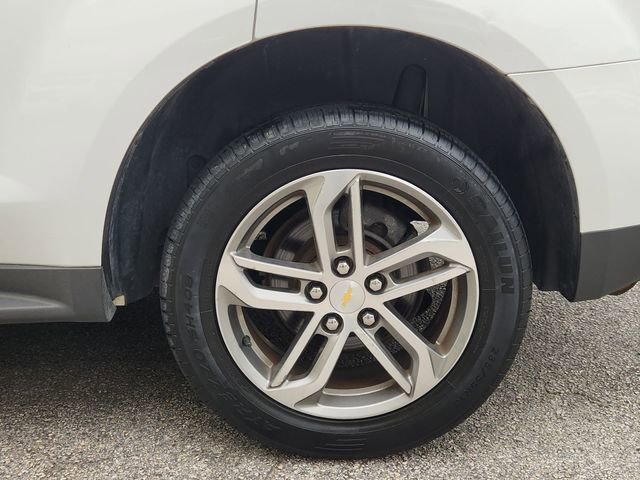 Used 2017 Chevrolet Equinox Premier w/ Enhanced Convenience Package AWD/4WD image 29