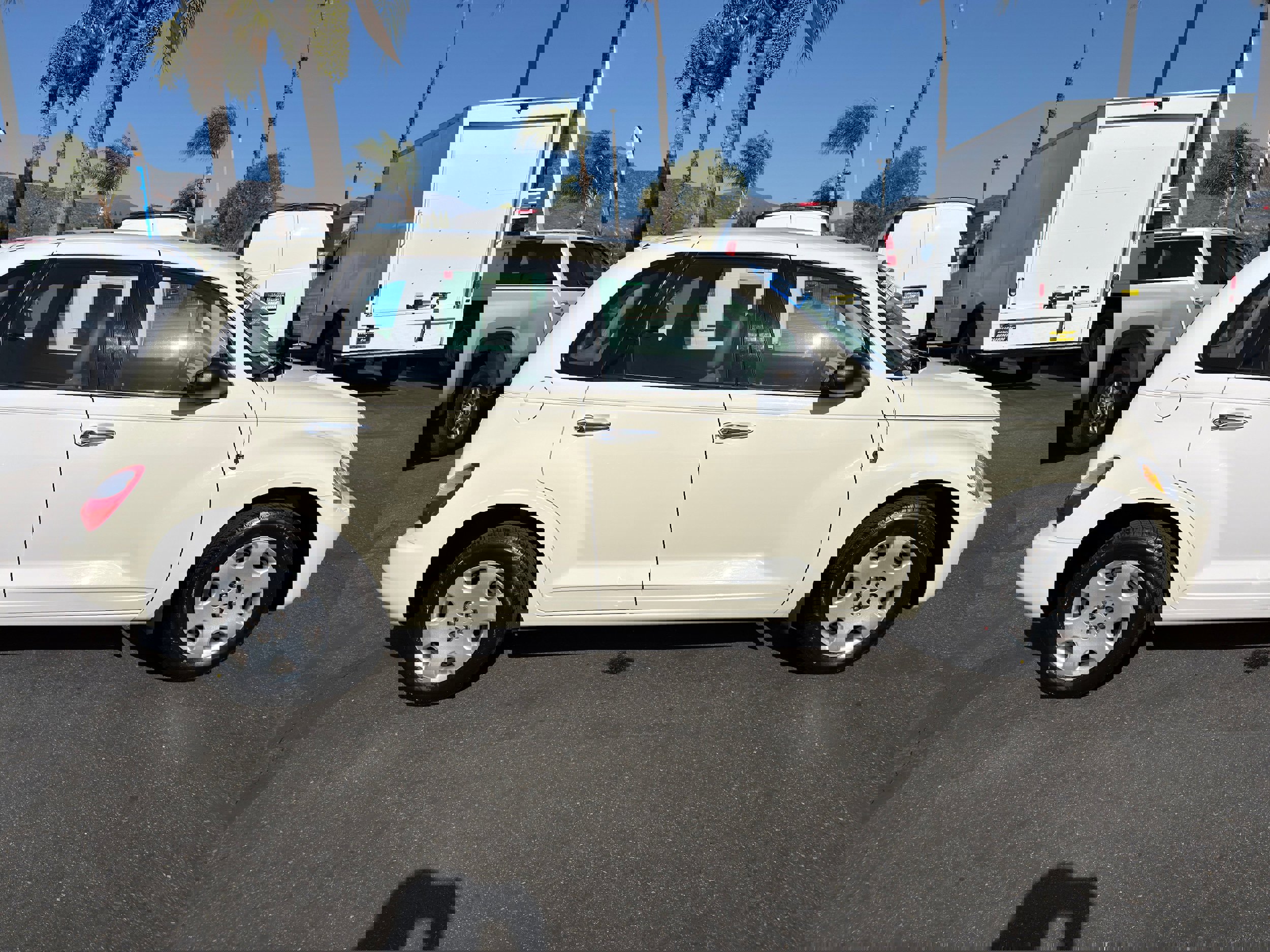 Used 2007 Chrysler PT Cruiser image 39