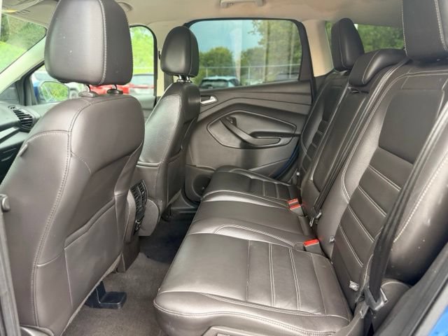 Used 2017 Ford Escape Titanium AWD/4WD image 23