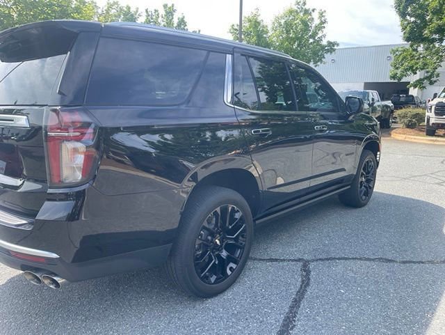 Used 2023 Chevrolet Tahoe High Country AWD/4WD image 3