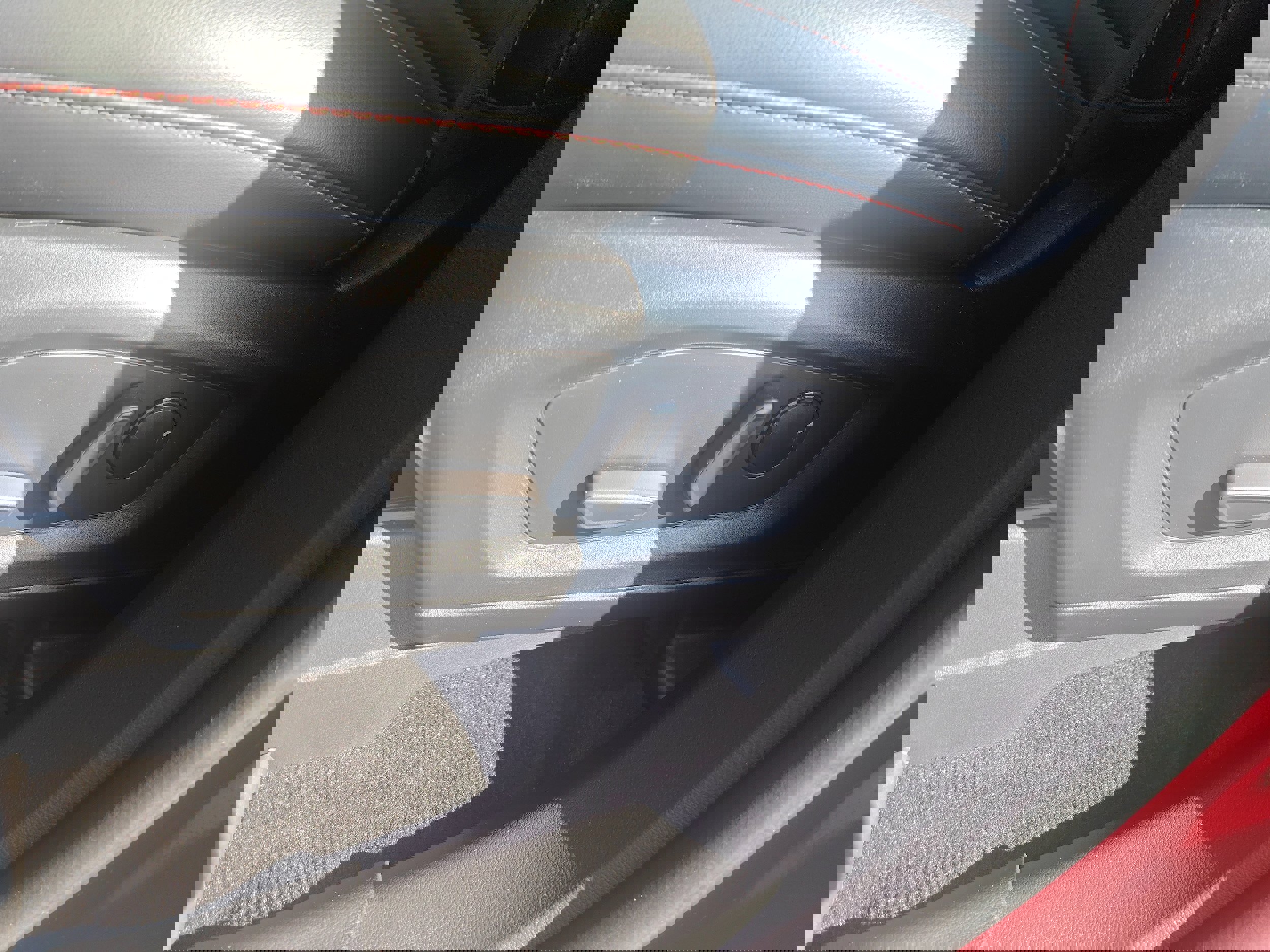 Used 2025 Ford Explorer ST-Line w/ Premium Package image 13