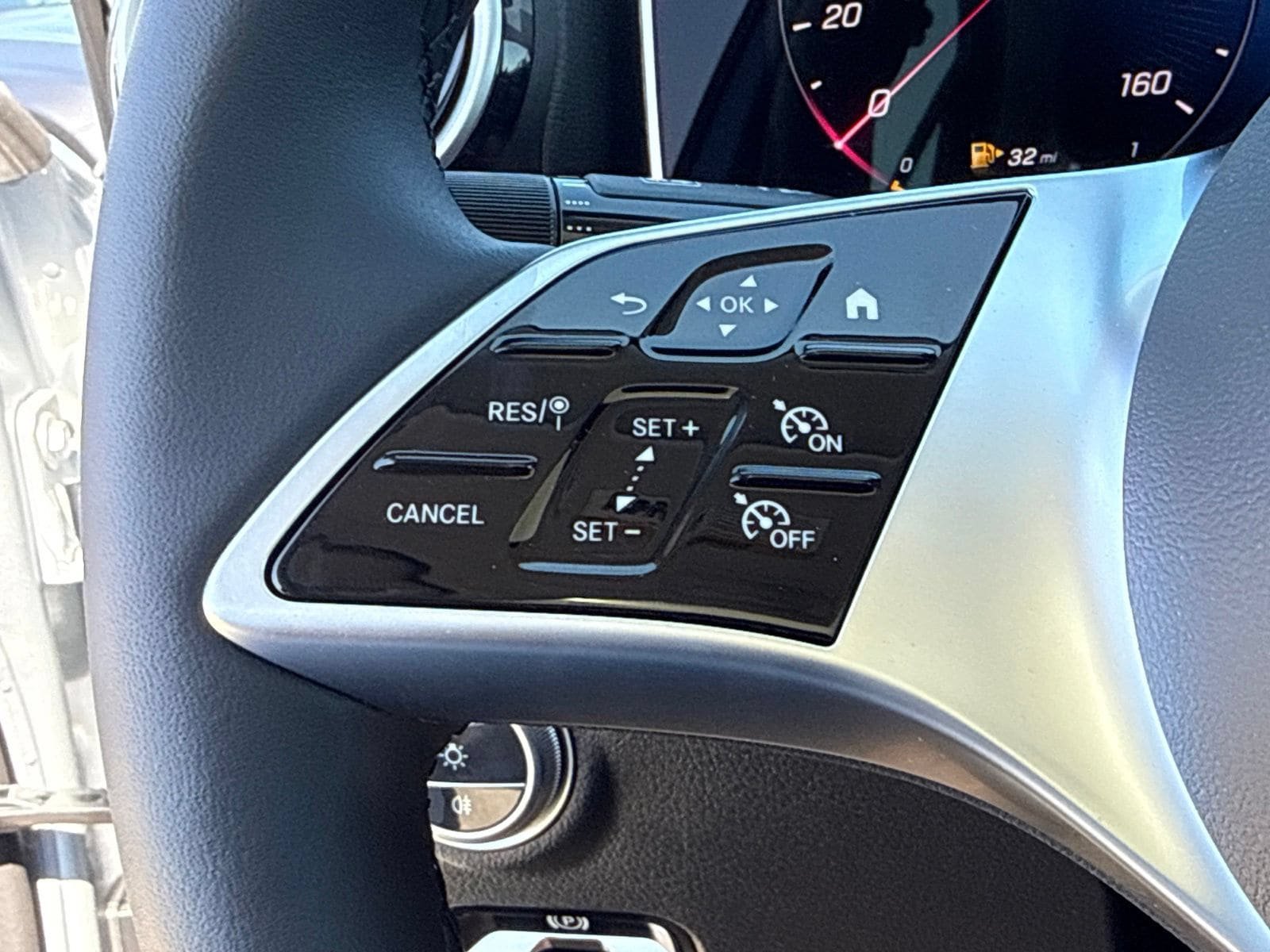 New 2026 Mercedes-Benz C 300 Sedan image 23