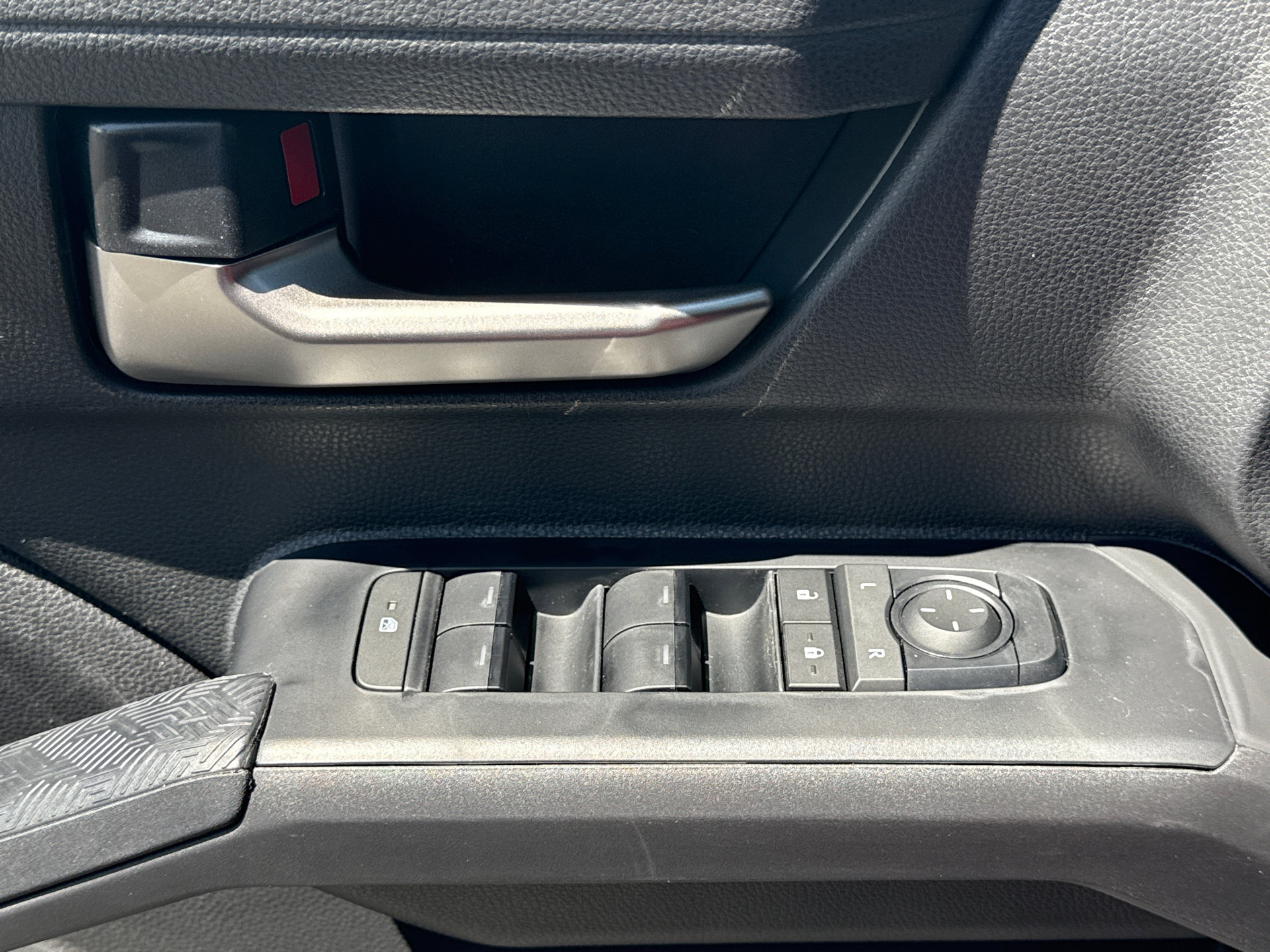New 2026 Toyota Tacoma TRD Off-Road AWD/4WD image 23
