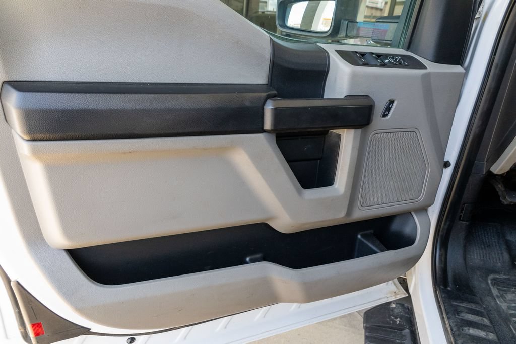 Used 2018 Ford F350 XL w/ Power Equipment Group AWD/4WD image 18