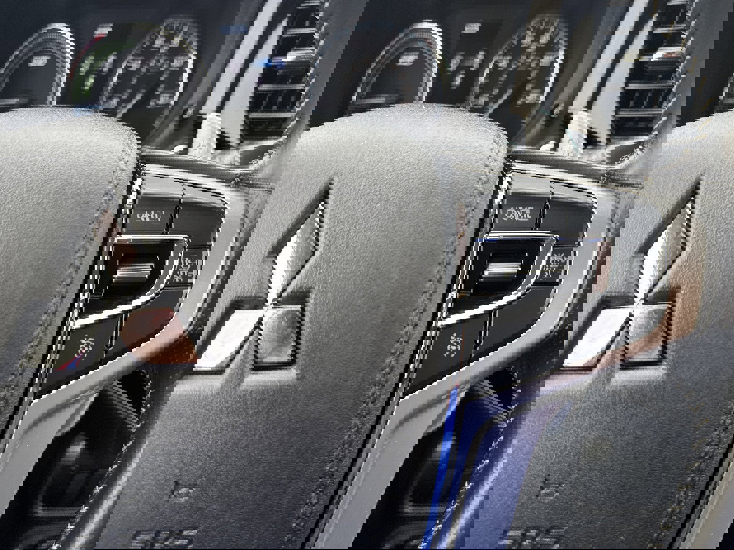 Used 2018 Mitsubishi Outlander SEL image 23