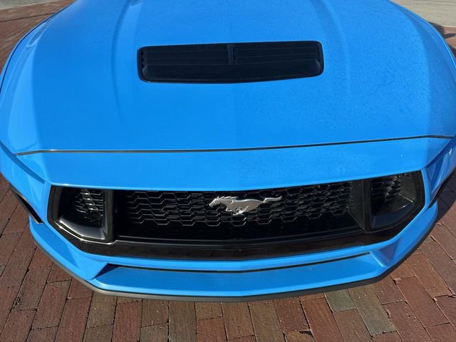 Used 2025 Ford Mustang GT RWD image 21
