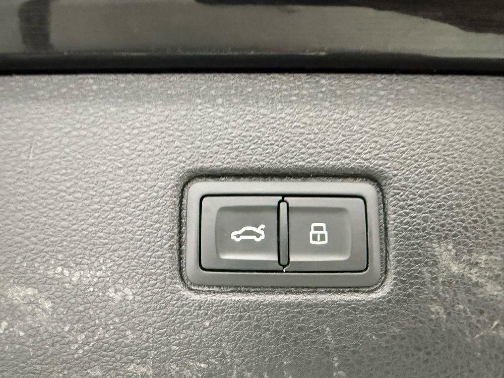 Used 2019 Audi Q7 3.0T Premium Plus image 32