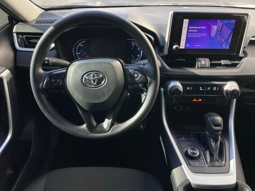 Used 2024 Toyota RAV4 LE image 11