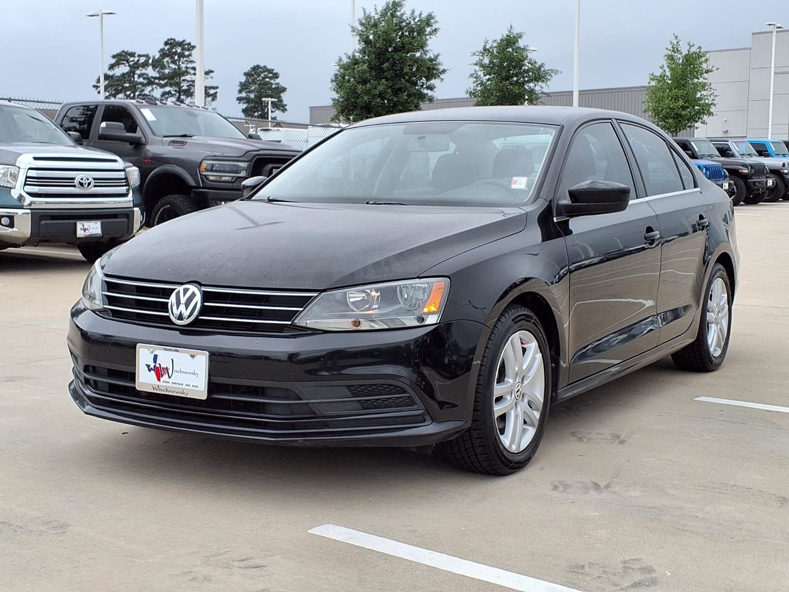 Used 2017 Volkswagen Jetta S FWD image 3