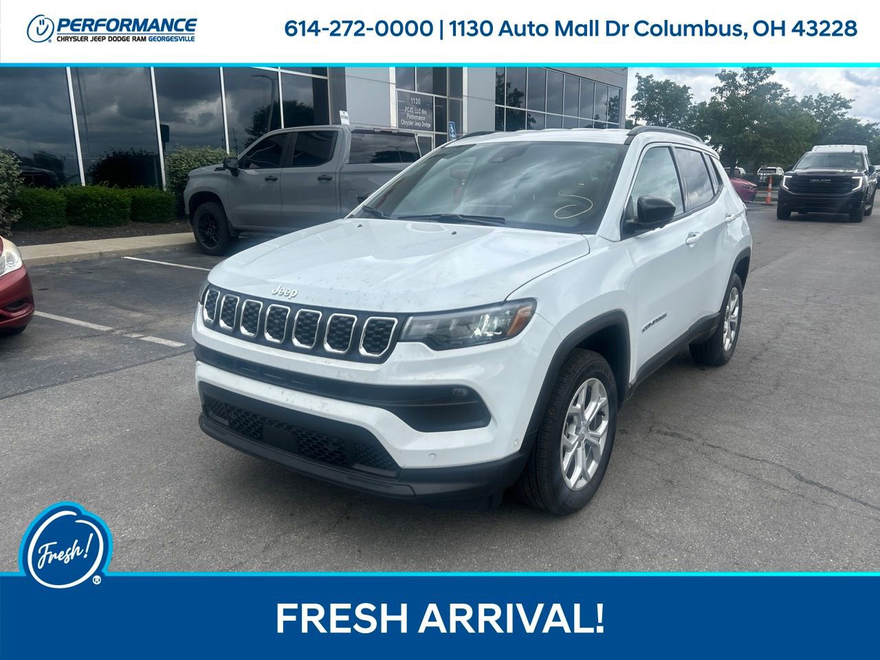 Used 2024 Jeep Compass Latitude w/ Convenience Group AWD/4WD image 8
