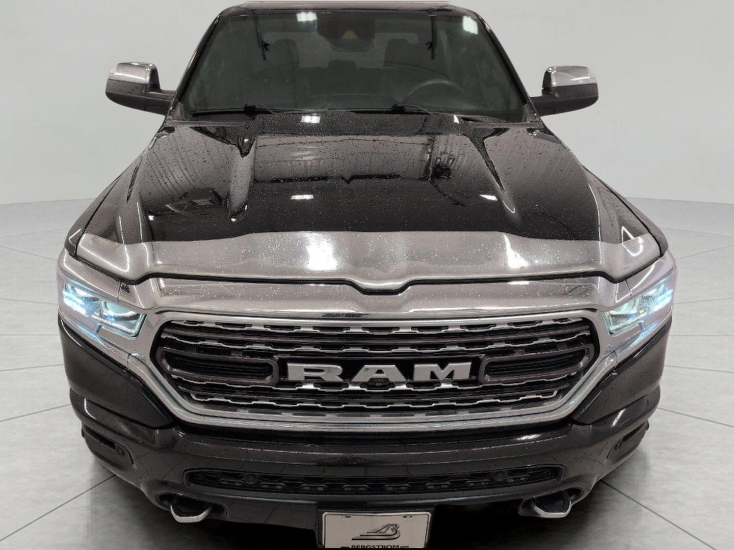 Used 2021 RAM 1500 Limited AWD/4WD image 13