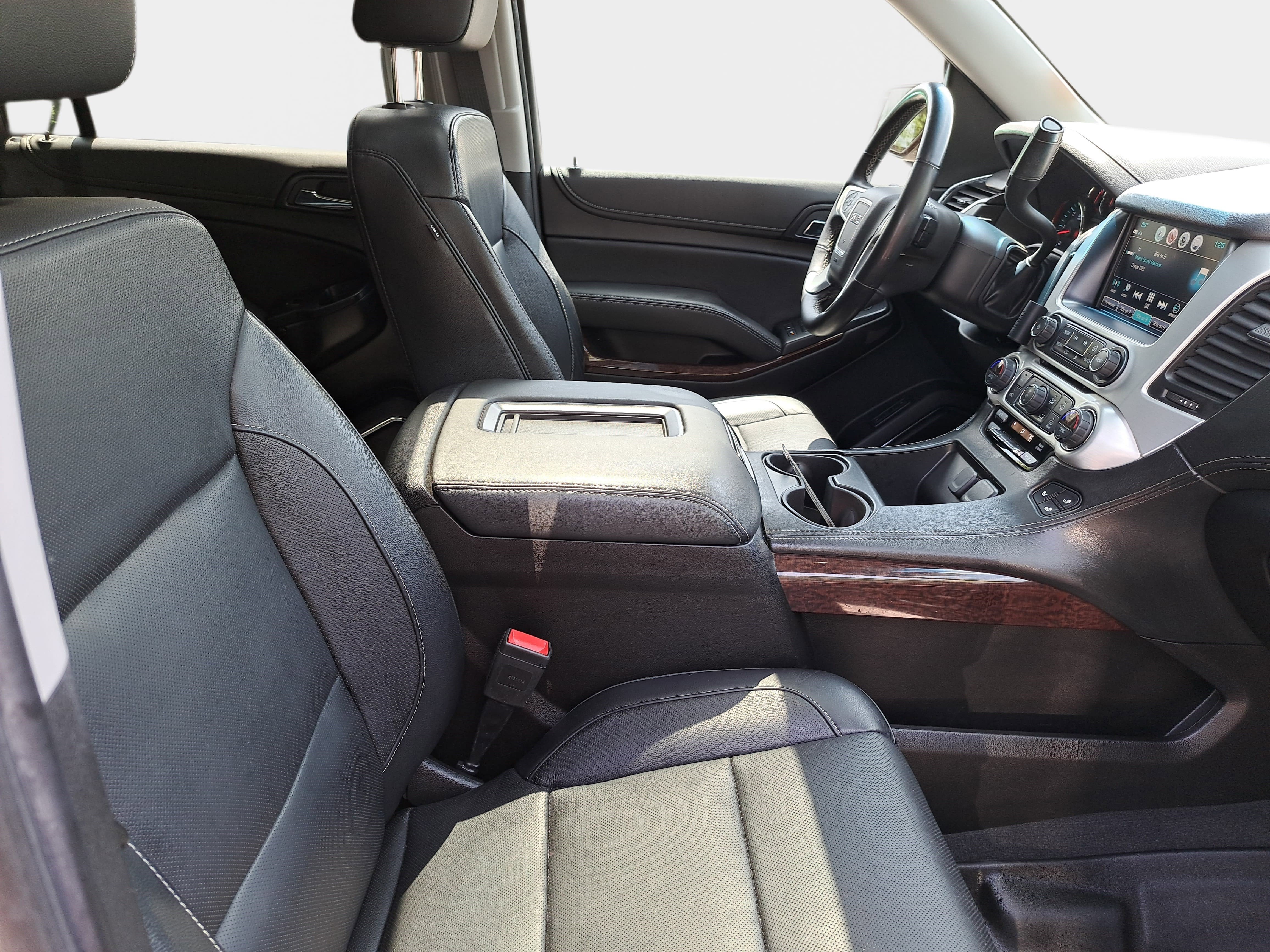 Used 2019 GMC Yukon XL SLT RWD image 10