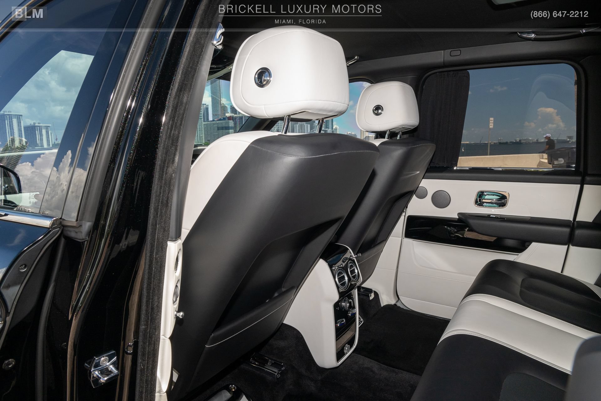 Used 2022 Rolls-Royce Cullinan AWD/4WD image 23