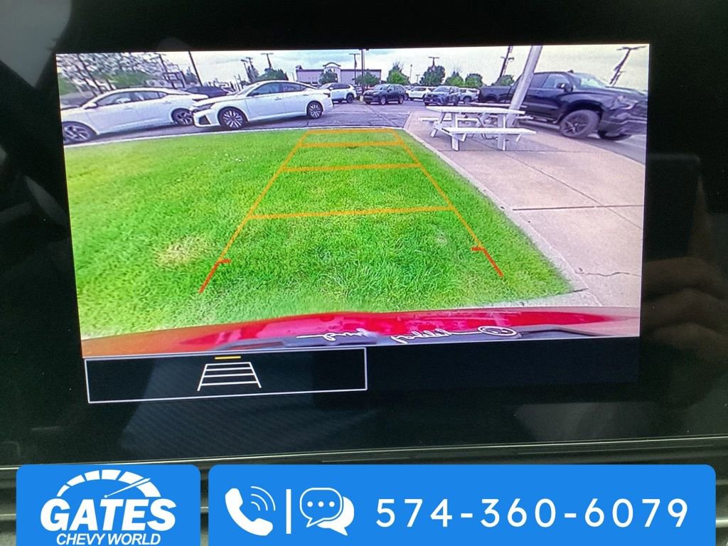 Used 2024 Chevrolet Trax RS FWD image 15