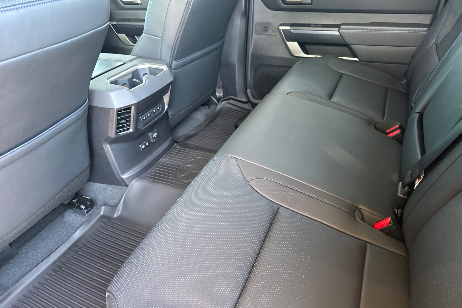 New 2026 Toyota Tundra Platinum AWD/4WD image 14