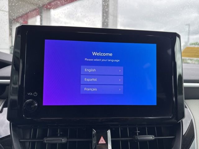 Used 2025 Toyota Corolla LE FWD image 15
