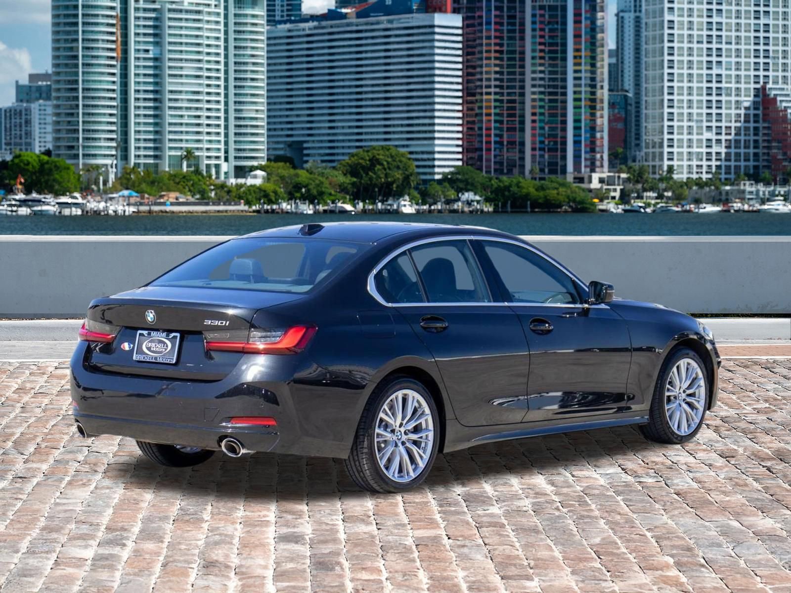 Used 2024 BMW 330i Sedan RWD image 12