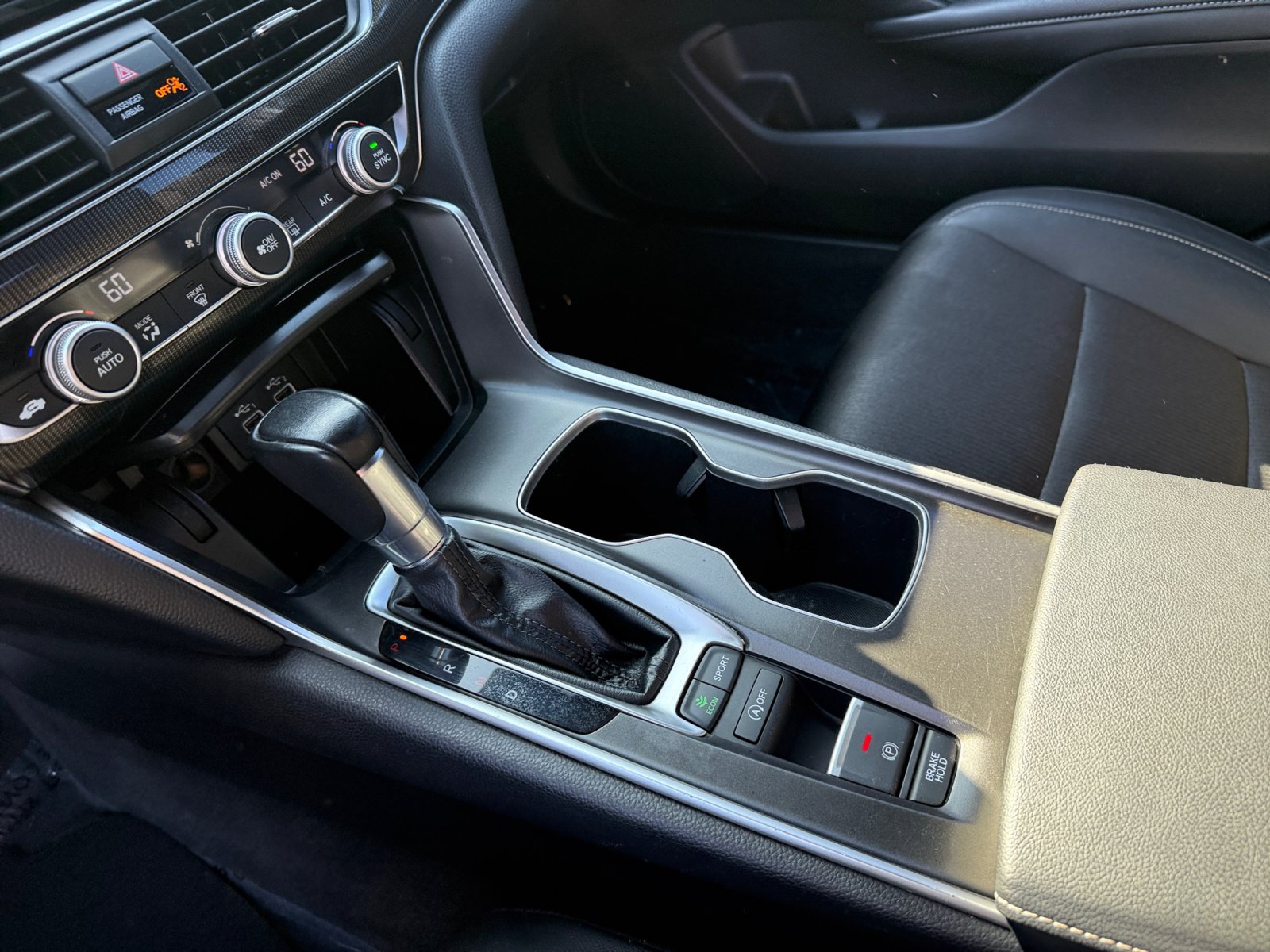 Used 2022 Honda Accord Sport image 13
