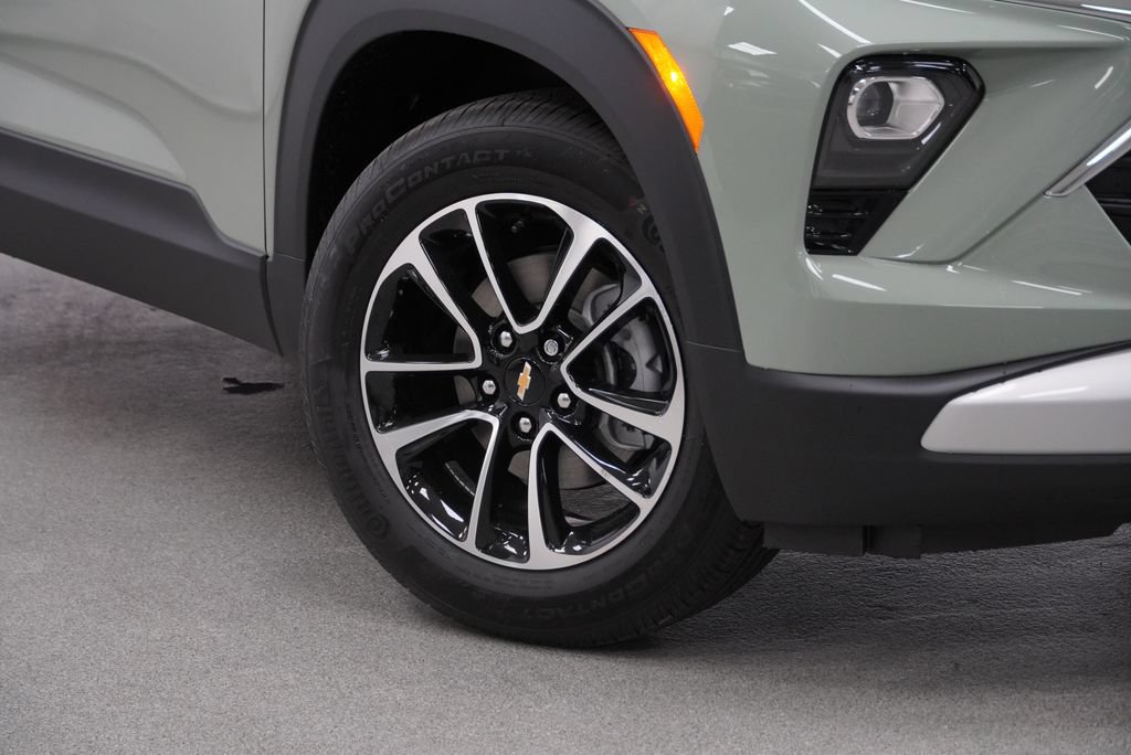 New 2026 Chevrolet TrailBlazer LT w/ LT Cold Weather Package FWD image 10
