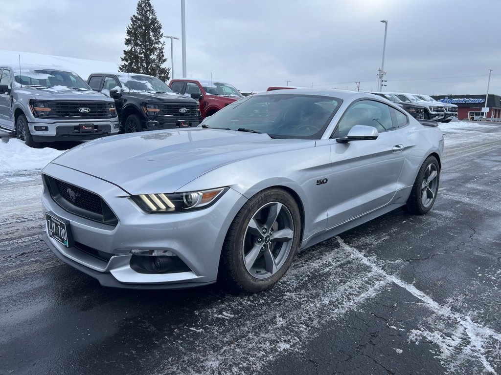 Used 2016 Ford Mustang GT Premium w/ Equipment Group 401A image 5