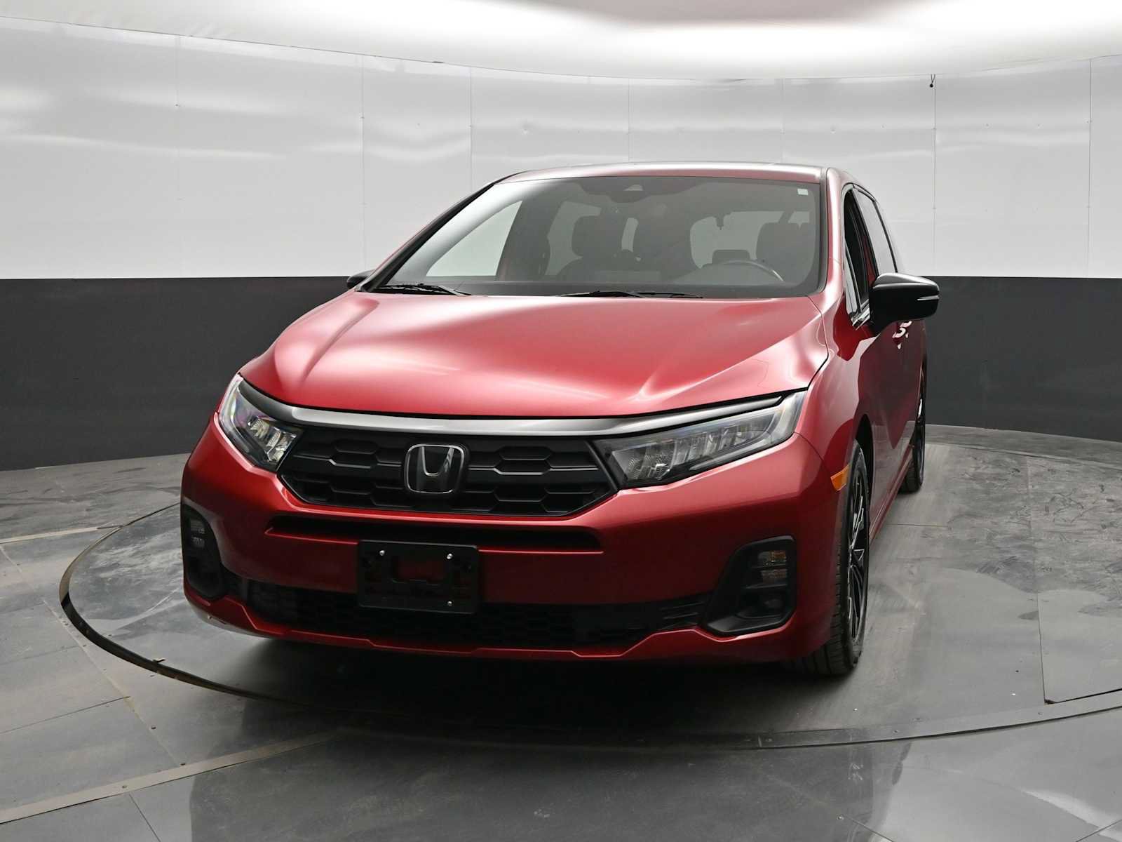 Used 2025 Honda Odyssey Sport-L image 3