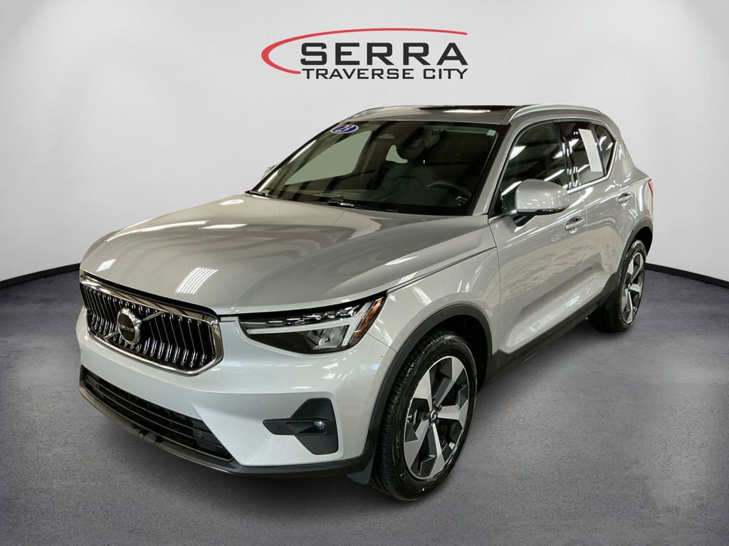 Certified 2023 Volvo XC40 B5 Plus w/ Protection Package Premier