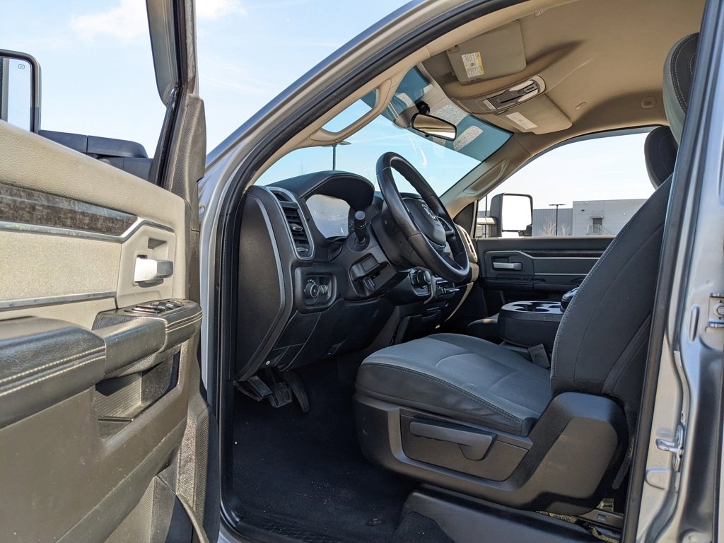 Used 2019 RAM 2500 Big Horn image 33