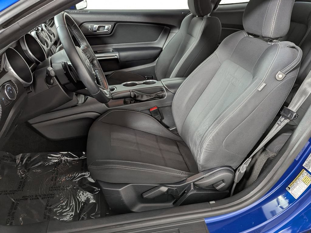 Used 2018 Ford Mustang EcoBoost image 13