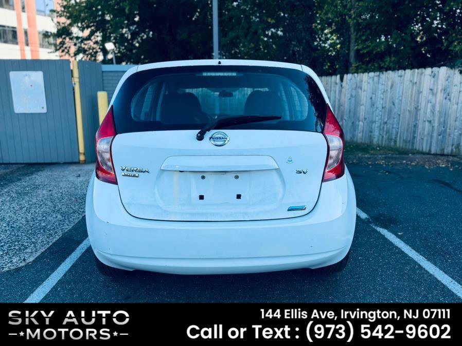 Used 2016 Nissan Versa Note SV FWD image 4