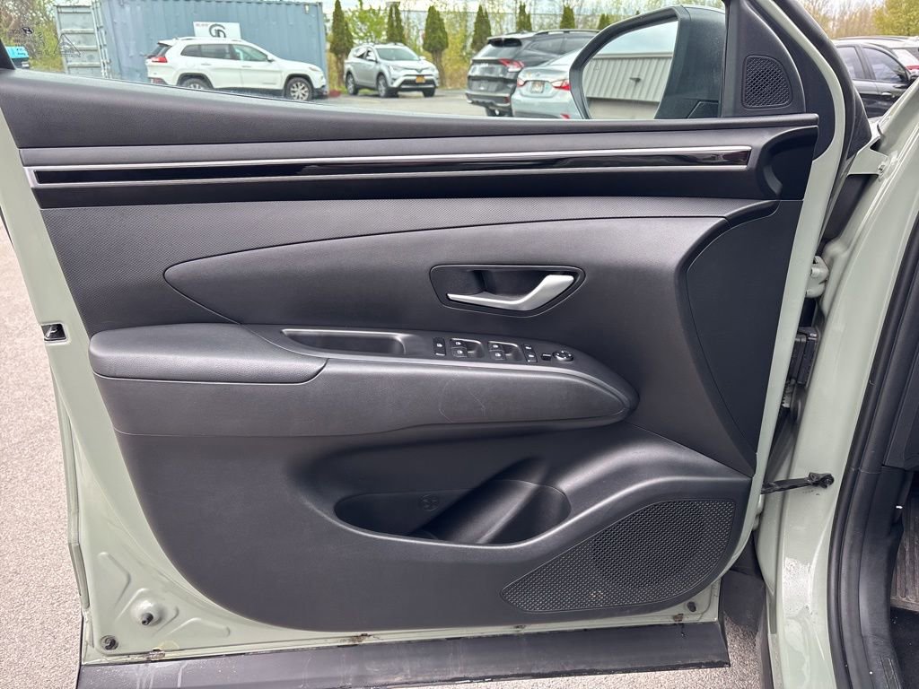 Used 2023 Hyundai Santa Cruz SEL Premium AWD/4WD image 18